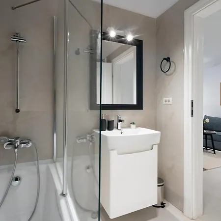 Charming Adress * Bucharest