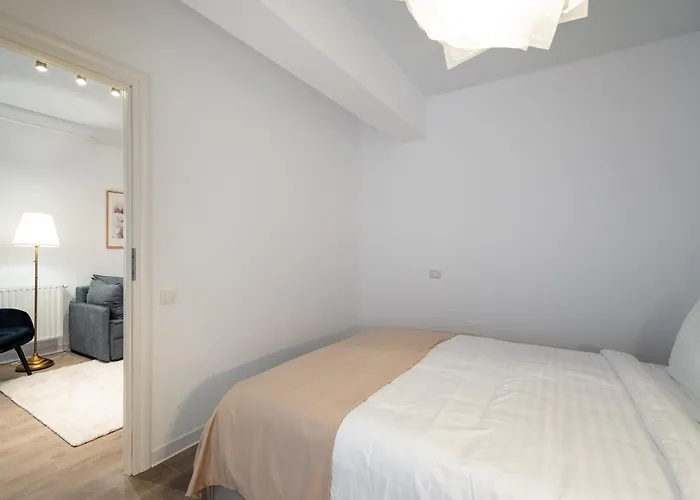 Apartment Charming Adress